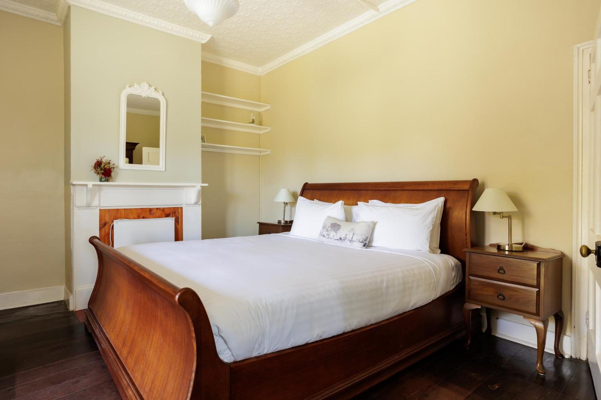 Wollaston House By The Bnb Collection ألباني المظهر الخارجي الصورة